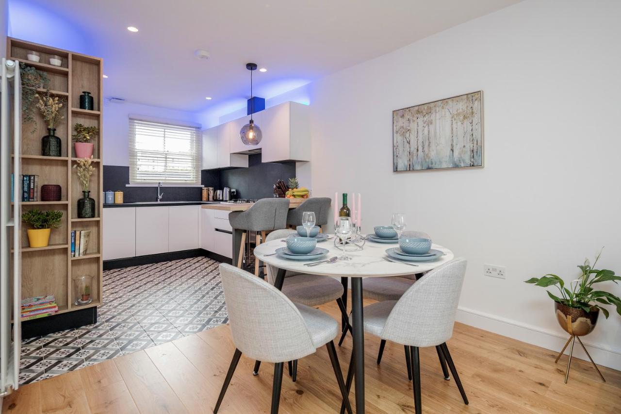 Beautiful 2 Bedrooms Split Level Fulham Apartment London Luaran gambar